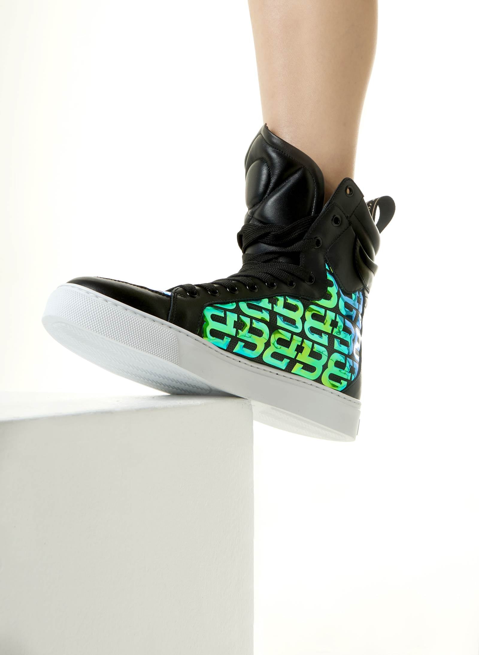 3D LOGO IRIDESCENT SNEAKERS