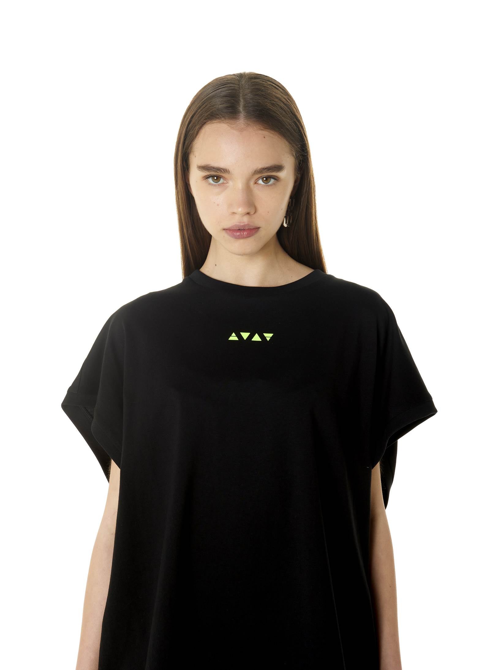 T-SHIRT "TRIANGLE SYMBOLS"