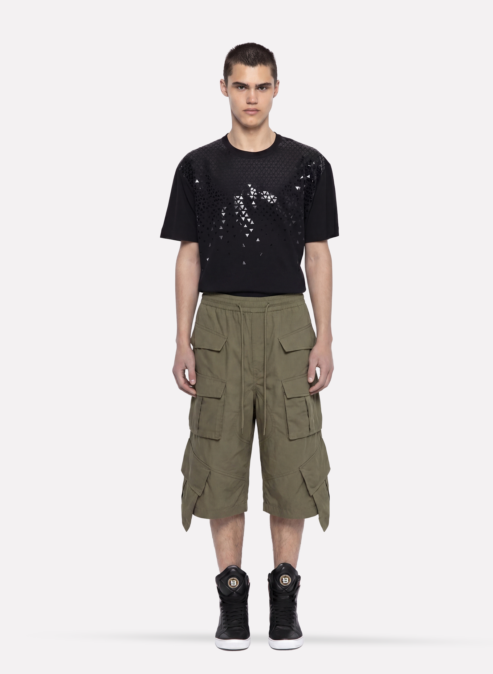 Byblos Unisex Cargo Shorts in khaki