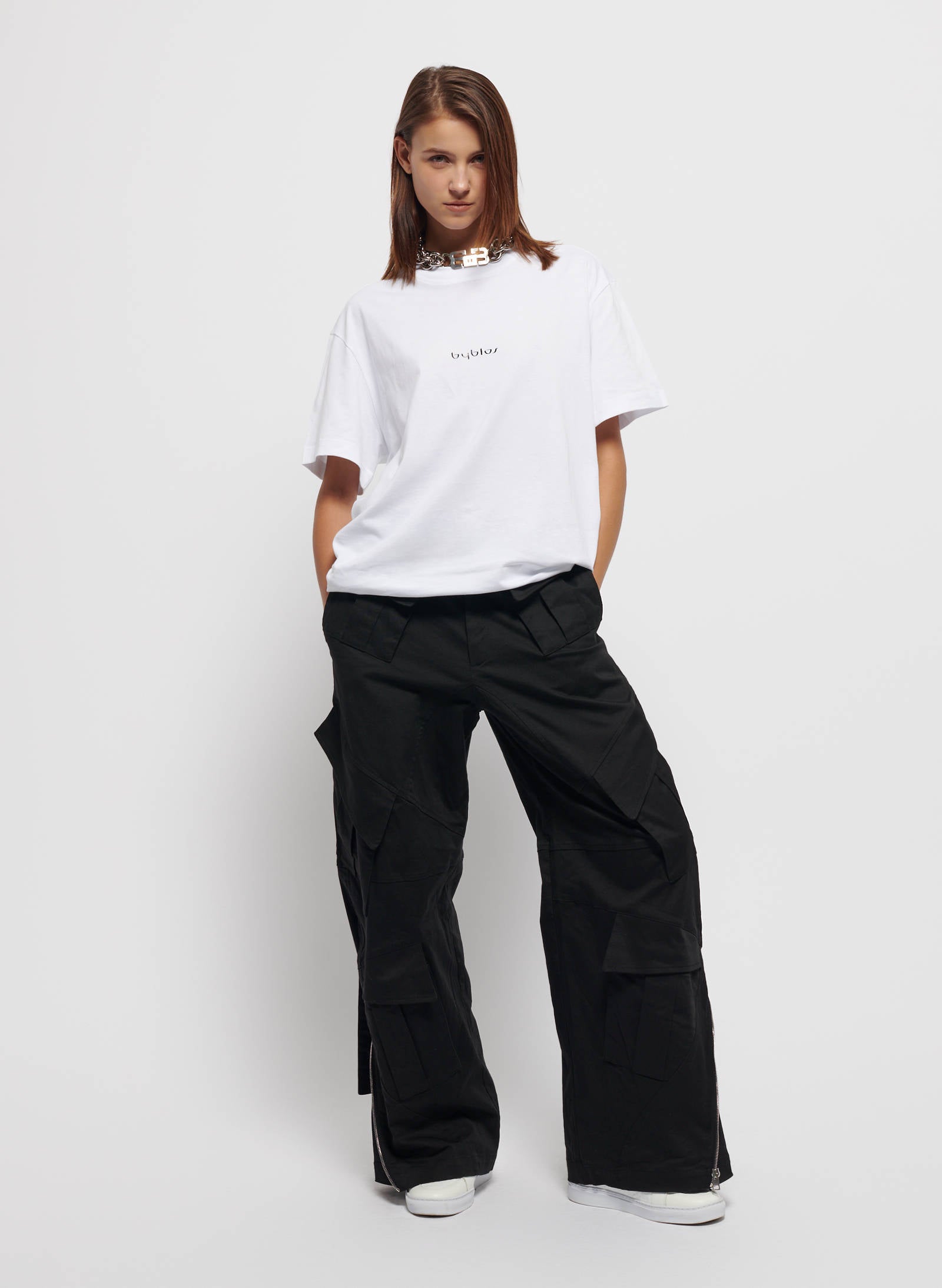 Byblos T-shirt Logo in white - front view