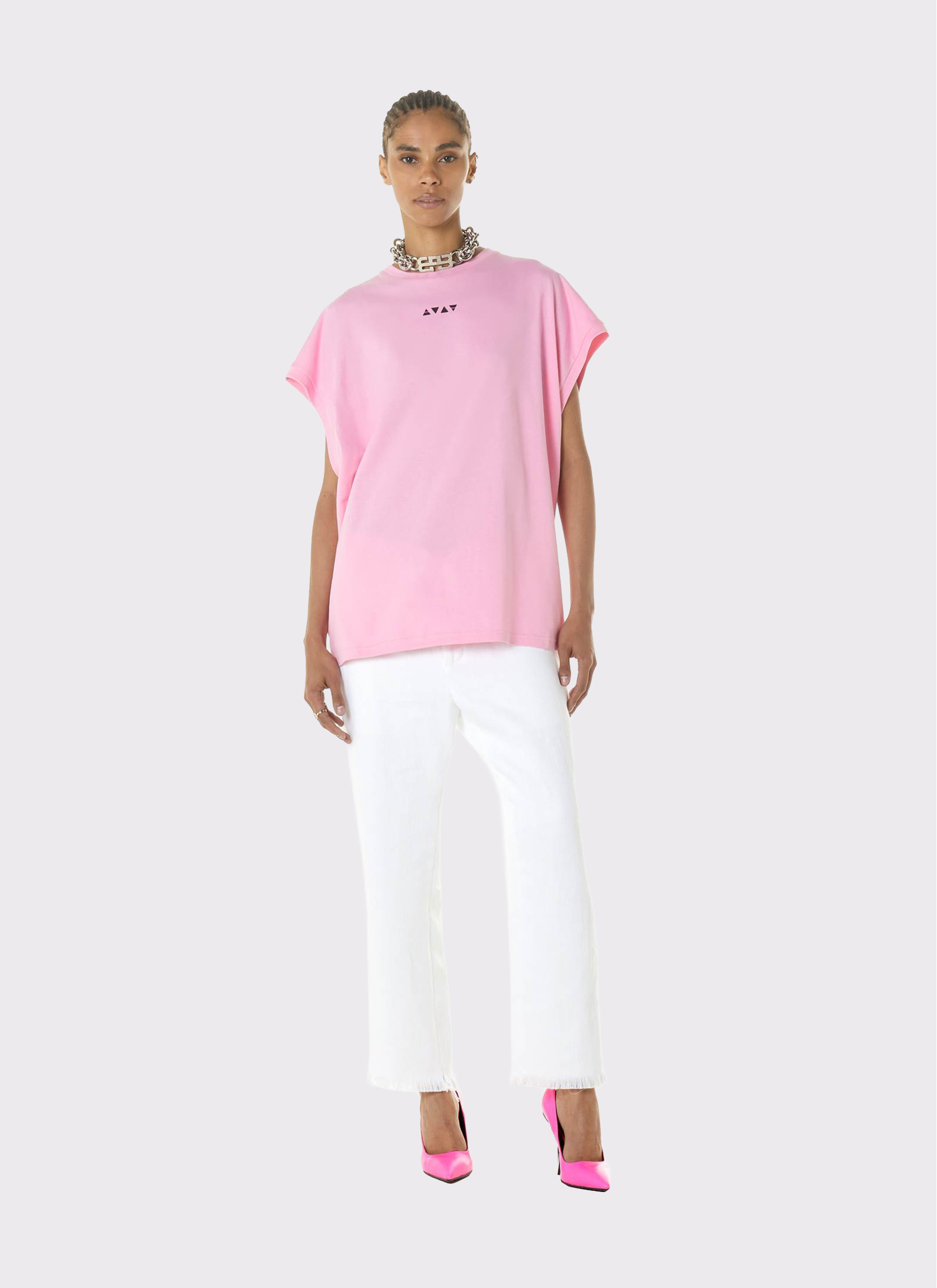 Byblos T-Shirt Triangle Symbols in pink - back view