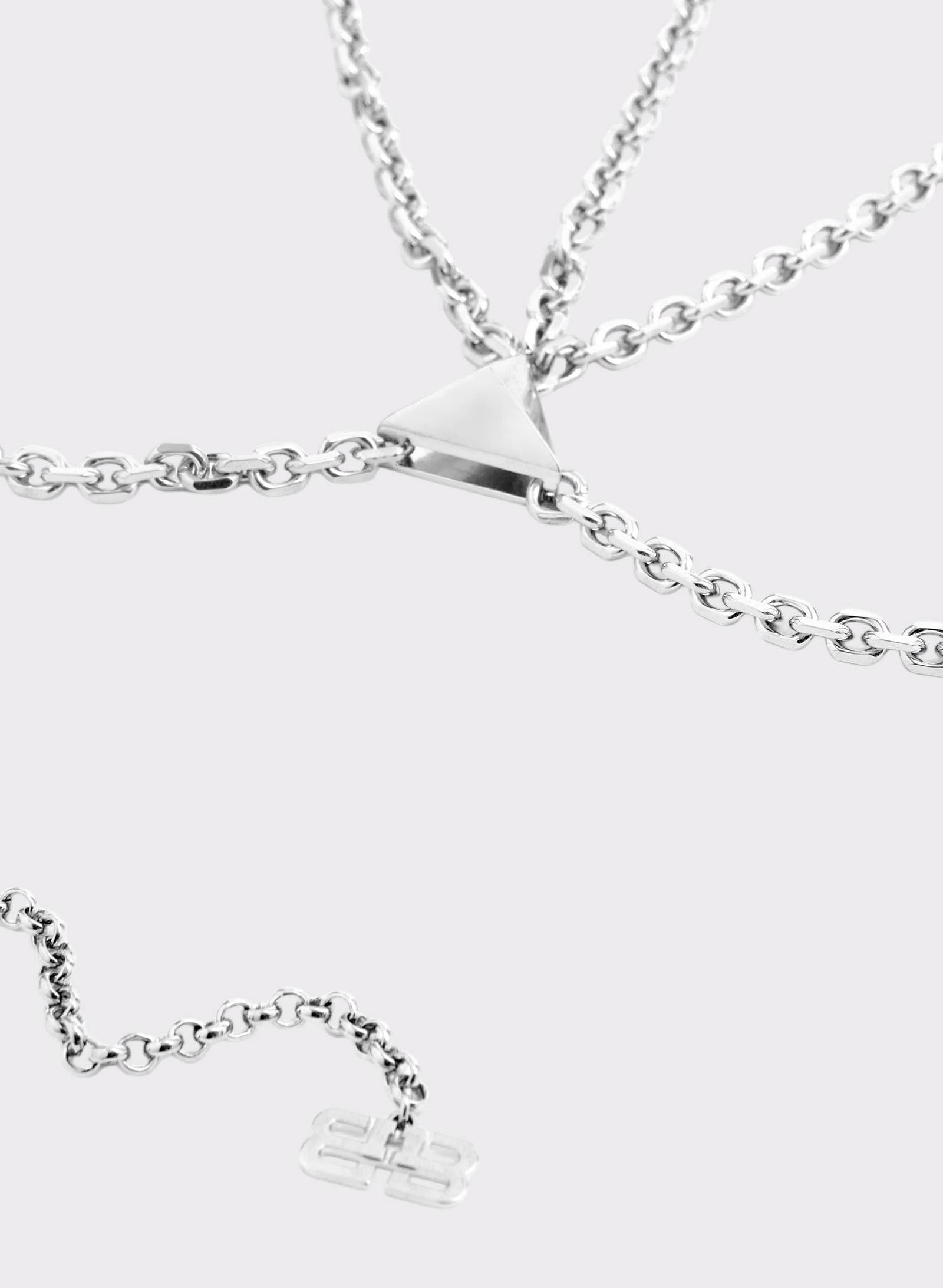 TRIANGLE COMPOSIT BODY CHAIN