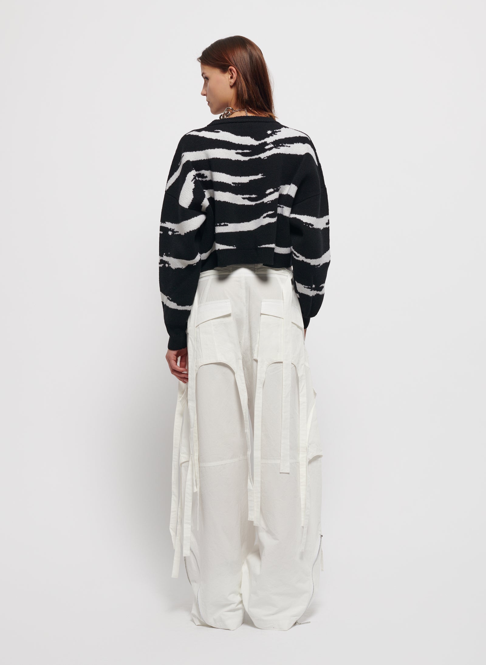 Maxi Crop Knitted Jumper White Waves