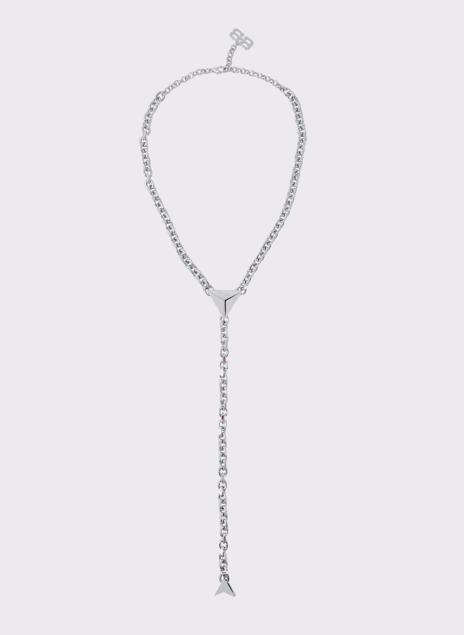 A silver-tone triangle collar necklace with adjustable closings and a mirror effect finish.