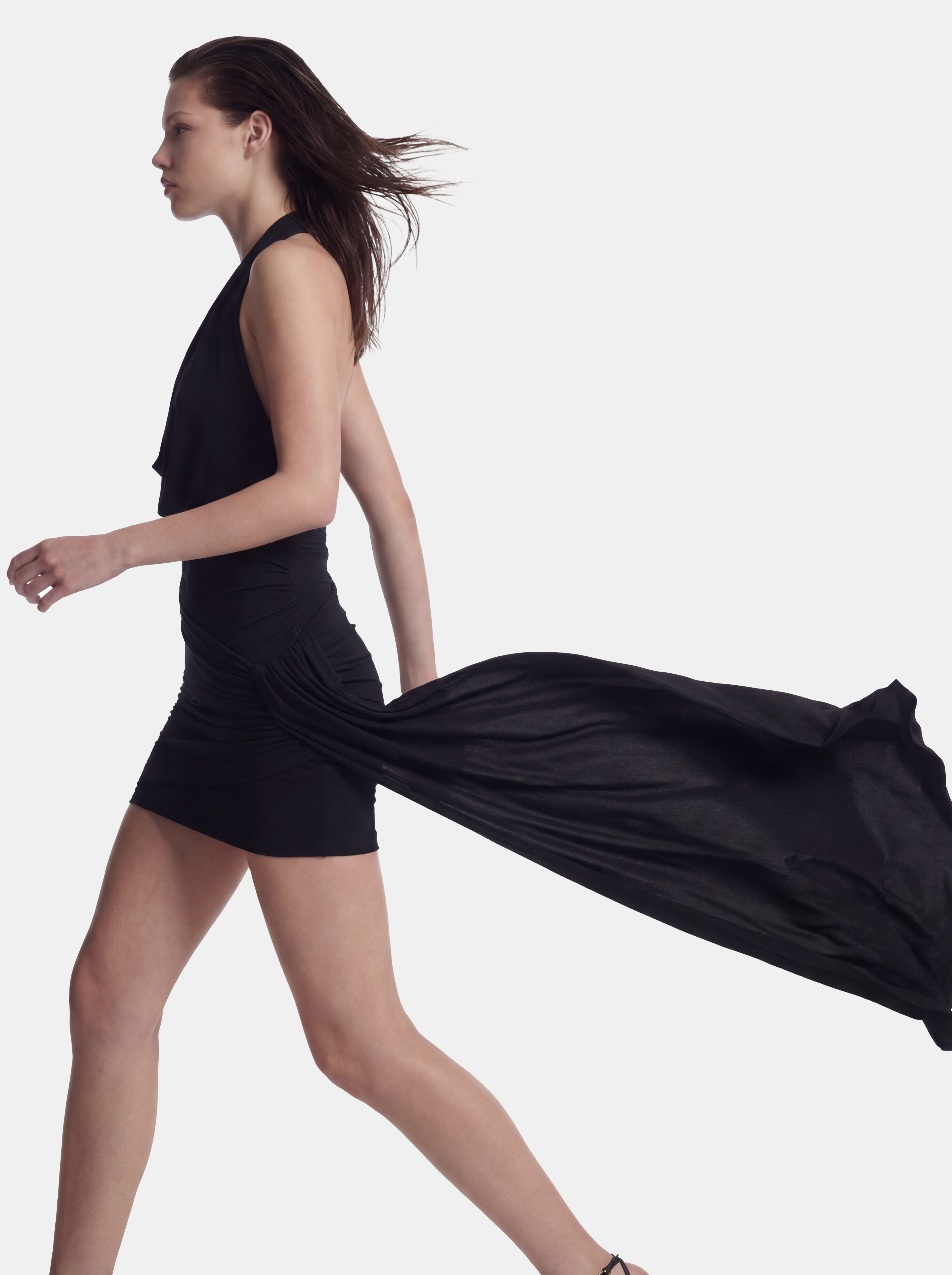 Abito con scollo cappuccio